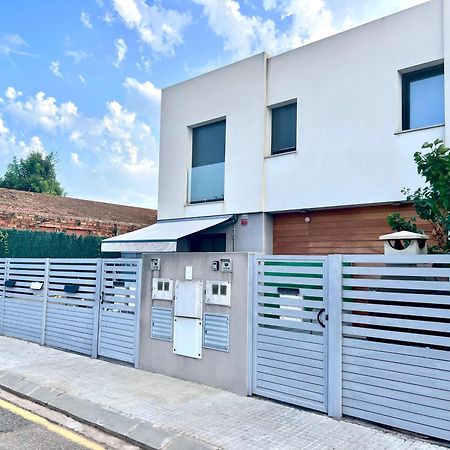Chalet Moderno Con Piscina En Mont - Roige Bahia Ngoại thất bức ảnh