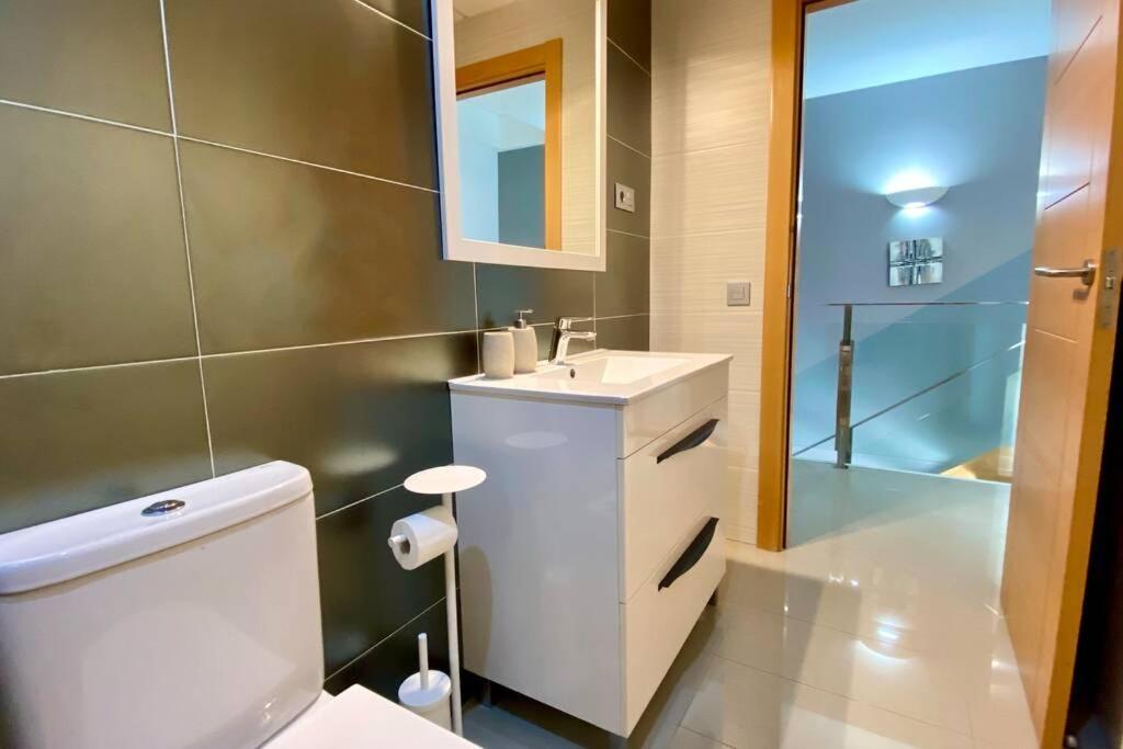 Chalet Moderno Con Piscina En Mont - Roige Bahia Ngoại thất bức ảnh