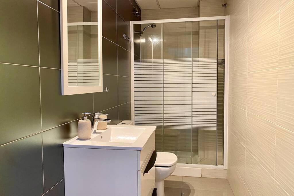 Chalet Moderno Con Piscina En Mont - Roige Bahia Ngoại thất bức ảnh